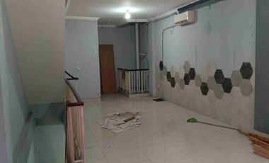 Disewakan Ruko Grand Galaxy City Lokasi Strategis Bisa untuk Cafe