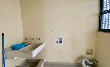 CASA EN RENTA AMUEBLADA EN BONATERRA APODACA – 3 NIVELES, TERRAZA, EXCELENTE UBICACIÓN