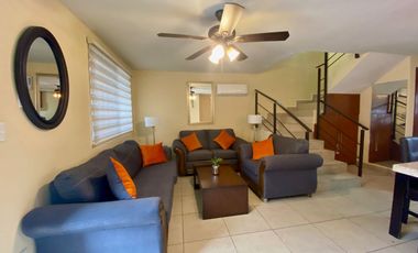 CASA EN RENTA AMUEBLADA EN BONATERRA APODACA – 3 NIVELES, TERRAZA, EXCELENTE UBICACIÓN