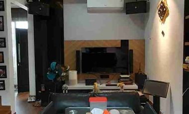 Rumah mewah 2 lantai perum elit dekat kampus Unsoed Purwokerto