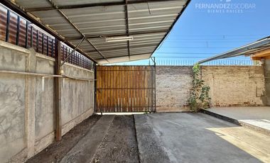 LOS ANDES - VENDE CASA ESQUINA 2D 1B IRENE FREI