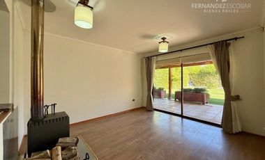 CALLE LARGA - VENDE CASA 3D 3B PISCINA - COND. CUMBRES DE AUCO