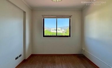 CALLE LARGA - VENDE CASA 3D 3B PISCINA - COND. CUMBRES DE AUCO