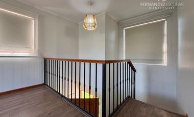 CALLE LARGA - VENDE CASA 3D 3B PISCINA - COND. CUMBRES DE AUCO