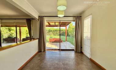 CALLE LARGA - VENDE CASA 3D 3B PISCINA - COND. CUMBRES DE AUCO