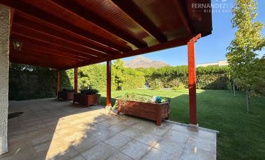 CALLE LARGA - VENDE CASA 3D 3B PISCINA - COND. CUMBRES DE AUCO