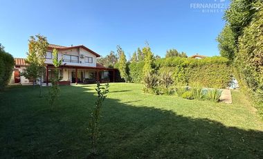 CALLE LARGA - VENDE CASA 3D 3B PISCINA - COND. CUMBRES DE AUCO