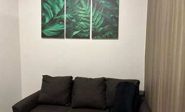 Fully Furnished 1 Bedroom with balcony facing the amenities. Tower 3 | SMDC FAME RESIDENCES MANDALUYONG