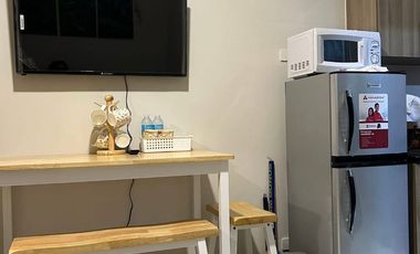 Fully Furnished 1 Bedroom with balcony facing the amenities. Tower 3 | SMDC FAME RESIDENCES MANDALUYONG