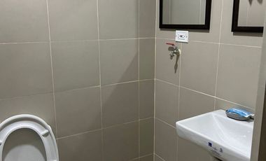 Fully Furnished 1 Bedroom with balcony facing the amenities. Tower 3 | SMDC FAME RESIDENCES MANDALUYONG