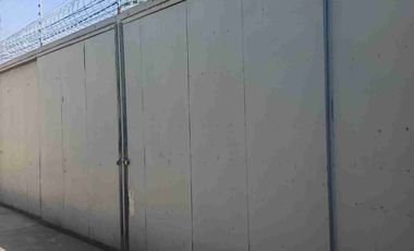 SE RENTA BODEGA DE 2650 M. CERCA AL AEROPUERTO