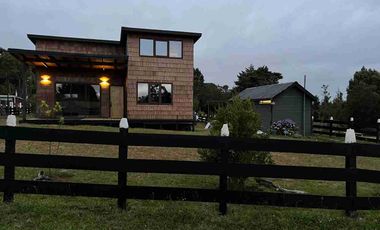 Arriendo Parcela con Hermosa Casa en Pelluco Alto, cercano a colegio San Javier,  Puerto Montt.