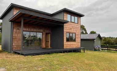 Arriendo Parcela con Hermosa Casa en Pelluco Alto, cercano a colegio San Javier,  Puerto Montt.