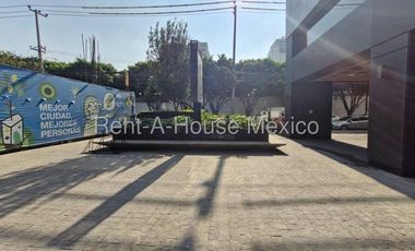 Local Comercial en Renta en Miguel Hidalgo, Granada