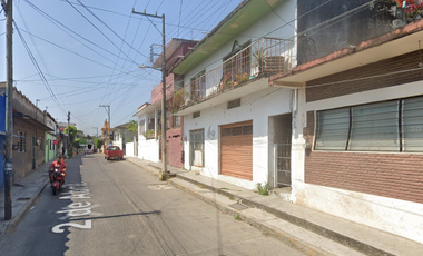 CASA EN VENTA CON LOCAL COMERCIAL,OPORTUNIDAD DE COMPRA, PROPIEDAD HIPOTECARIA¡
