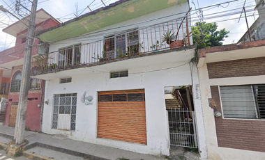 CASA EN VENTA CON LOCAL COMERCIAL,OPORTUNIDAD DE COMPRA, PROPIEDAD HIPOTECARIA¡