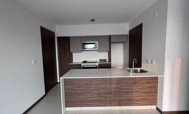 Loft seminuevo en renta junto Glorieta Colón, nivel 10 a 300 mts de Midtown
