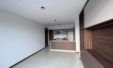 Loft seminuevo en renta junto Glorieta Colón, nivel 10 a 300 mts de Midtown