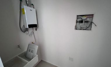 Loft seminuevo en renta junto Glorieta Colón, nivel 10 a 300 mts de Midtown
