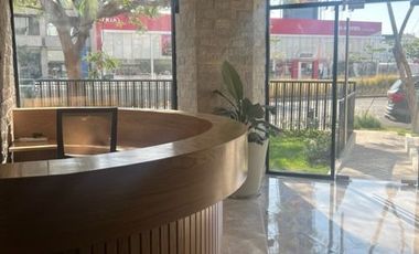 Loft seminuevo en renta junto Glorieta Colón, nivel 10 a 300 mts de Midtown