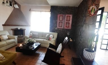CASA EN CLUB DE GOLF TEQUISQUIAPAN