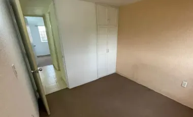 CASA EN FRANCISCO I MADERO, LERMA, EDOMEX. REMATE ADJUDICADO