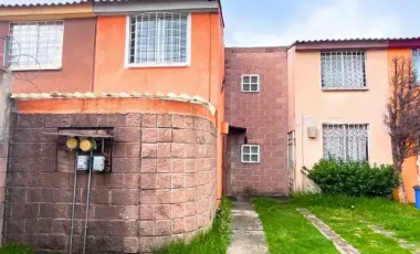 CASA EN FRANCISCO I MADERO, LERMA, EDOMEX. REMATE ADJUDICADO