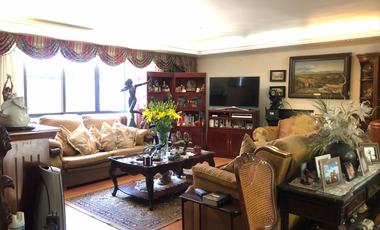 Dos Casas en Una en Del Valle: Ideal Para Vivir e Invertir en Una Sola Propiedad