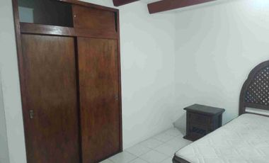 AMUEBLADO. DEPTO. EN XALAPA 2000, POR LA FACULTAD. DE PSICOLOGÍA.