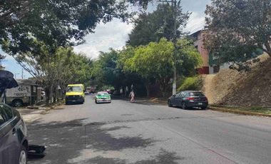 AMUEBLADO. DEPTO. EN XALAPA 2000, POR LA FACULTAD. DE PSICOLOGÍA.