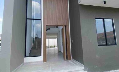 Se vende casa esquinera en Ciudad Celeste