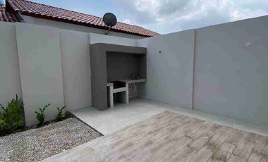 Se vende casa esquinera en Ciudad Celeste