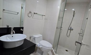 Perfect for 6 Peeps Prime location in Newport City, Pasay City