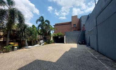 Restoran dan Tempat Usaha Siap Pakai di Lahan Komersial Jl. Antasari, Cilandak