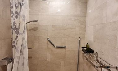 Apartemen Mewah Holland Village Cempaka Putih – 4+1BR, Full Furnish, View Danau & City