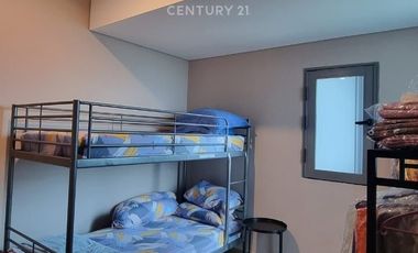 Apartemen Mewah Holland Village Cempaka Putih – 4+1BR, Full Furnish, View Danau & City