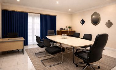 Kesempatan Langka! Rumah + Kantor View Kota Bandung di Arcamanik