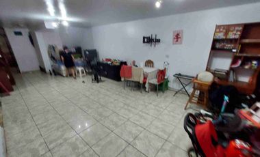 Se vende casa en Surco 4 pisos