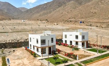 INVIERTE EN CALANGO: LOTES DESDE 100 M² + BUNGALOWS o CASA