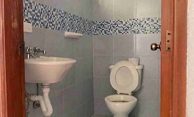 Se vende amplia casa a pocos metros Hipermercados Coral