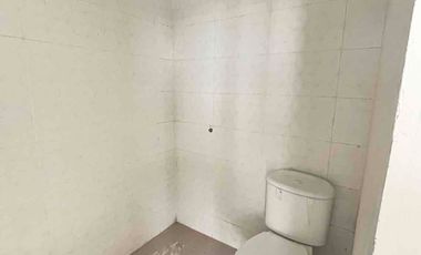 Rumah 2 lantai ready unit di urip makassar belakang kampus UMI