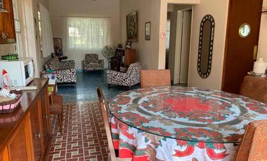 casa con vista a la laguna