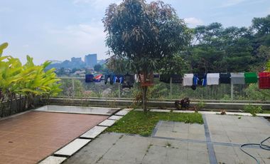 RUMAH MINIMALIS MODERN 3 LANTAI BARU RENOVASI SIAP HUNI DI DAGO RESORT BANDUNG