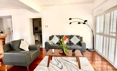 Spacious condominium unit near city parks