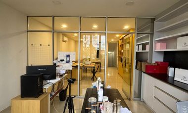 Jual Murah Ruko Strategis Dekat Stasiun di Pusat Kota Gubeng, Surabaya Pusat