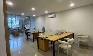 Jual Murah Ruko Strategis Dekat Stasiun di Pusat Kota Gubeng, Surabaya Pusat