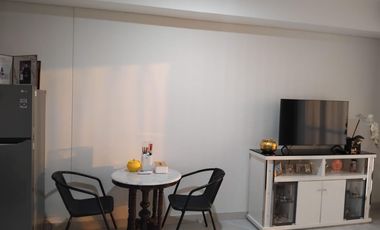 Apartemen Gold Coast Pik 2BR Semi Furnished rapi, murah