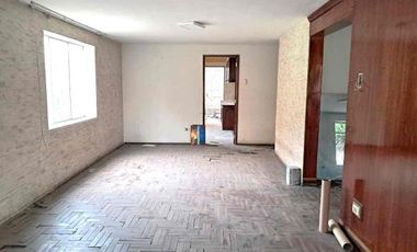 SE VENDE CASA EN SALAMANCA - FRENTE A PARQUE ) ATE