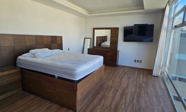 Penthouse de lujo en renta, amueblado, terraza, Bosque Real