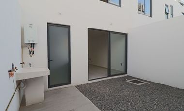 CASA EN RENTA EN RESIDENCIAL REAL CASTILLEJO